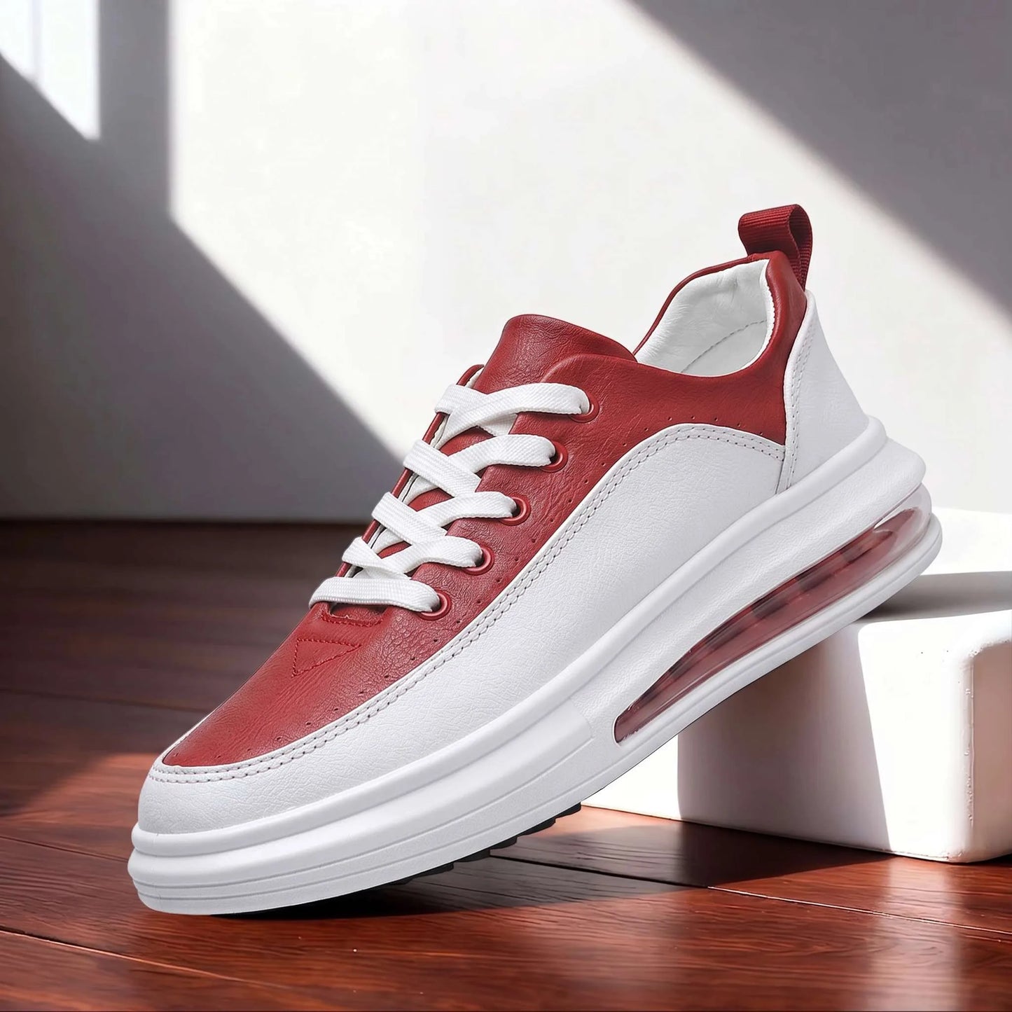 Sutton Court Trainer