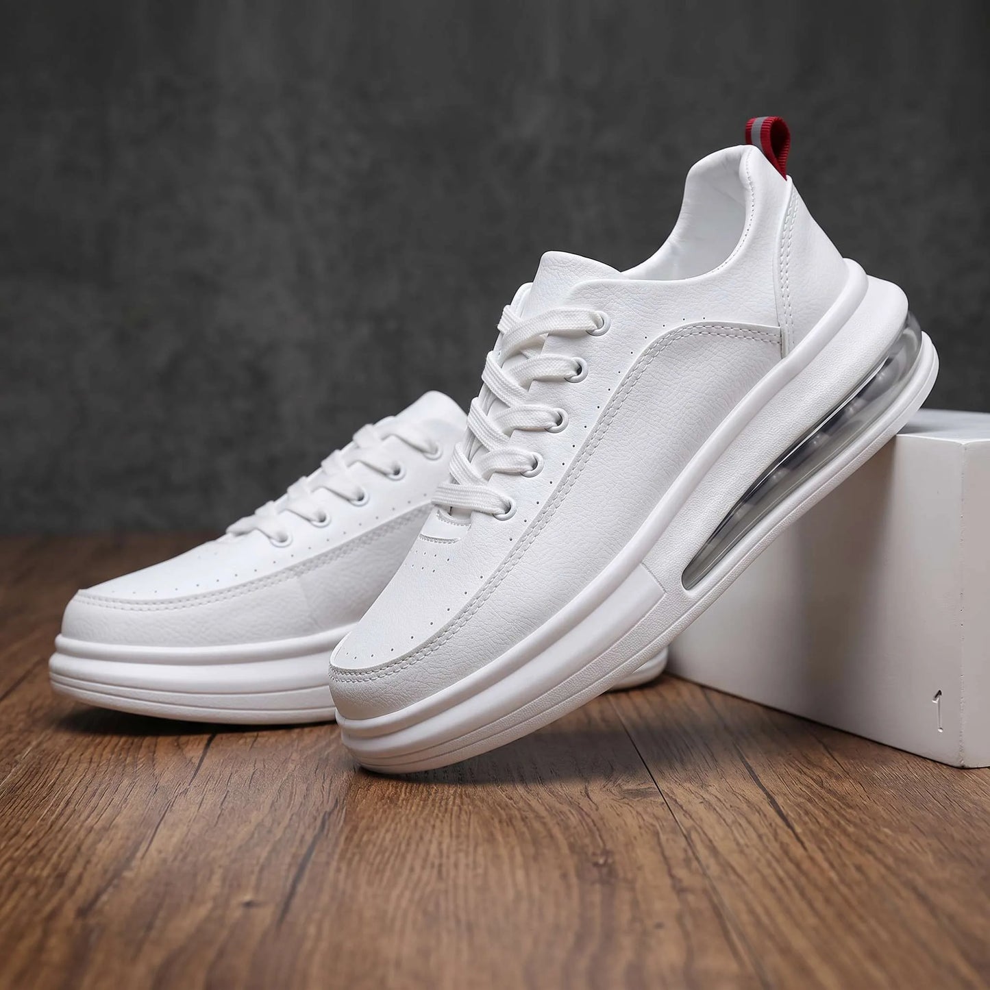 Sutton Court Trainer